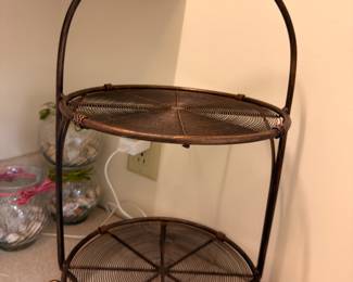 Two-tier metal wire serving stand