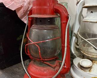 Vintage red Dietz No 50 barn lantern