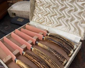 Boxed set of antler handle steak knives