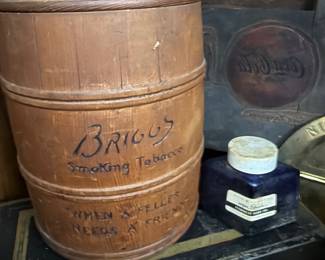 Briggs Smoking Tobacco wooden advertising barrel