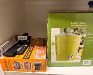 Boxed ceramic beverage dispenser and kitchen gadgets