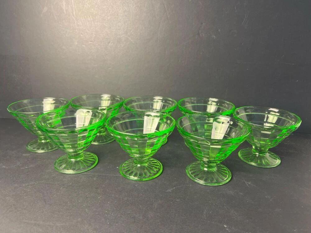 001 depressionuraniumglassdessertcupsin