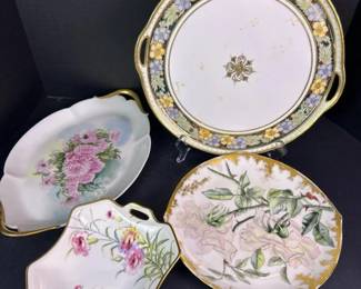 093 vintagesmallhandpaintedfloralporcel