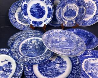 186 twelveblueandwhitetransferwareplate