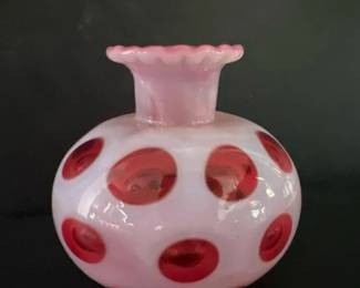 128 opalescentpolkadotfentonartglassva
