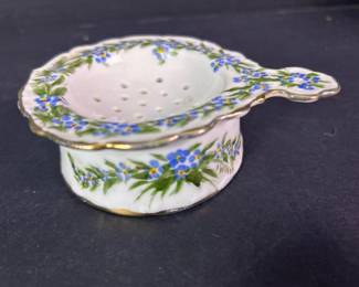 179 paintedporcelainfloralteastrainerwi