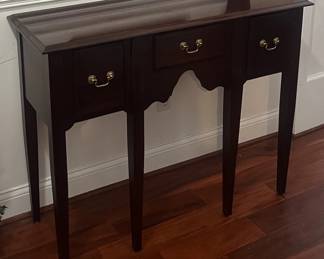 Dark Wood ChippendaleStyle 3Drawer Console Table with Mahogany Finish