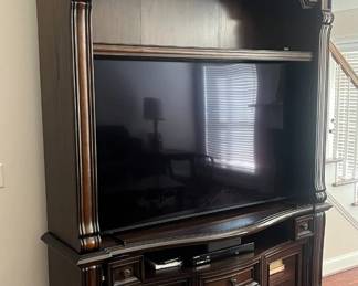 Mahogany Havertys Van Buren Entertainment Center