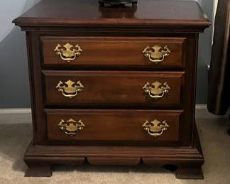 CherryWood ChippendaleStyle 3Drawer Nightstand