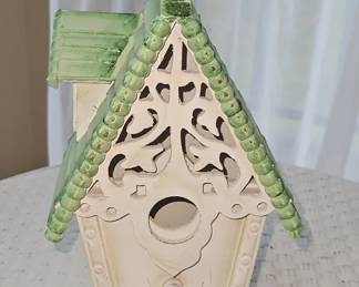 Decorative Cottage Birdhouse