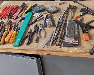Assorted Hand Tools and Screen Installation Tool
