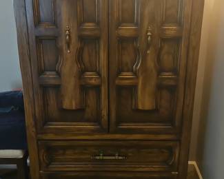 American of Martinsville Armoire