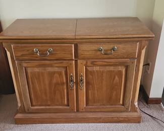 Oak Flip Top Server