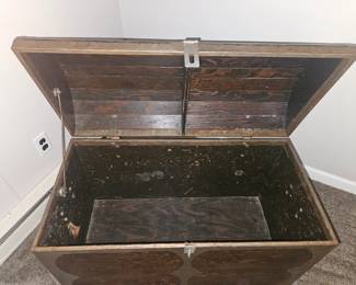MidCentury Modern Storage Chest second image