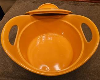 Yellow Enamel Cast Iron Casserole Dish second image