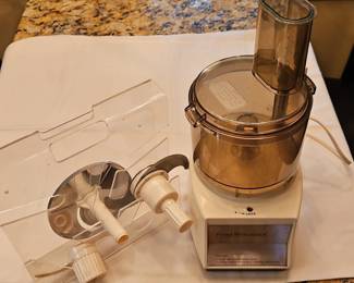 Vintage Cuisinart Food Processor second image