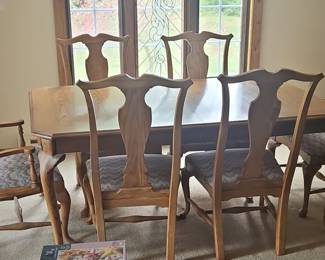 Queen Anne Oak Dining Set