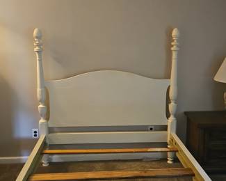 White Painted Poster Bed second image