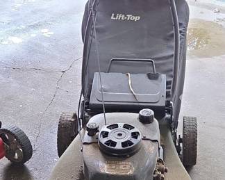 Craftsman . HP Push Mower