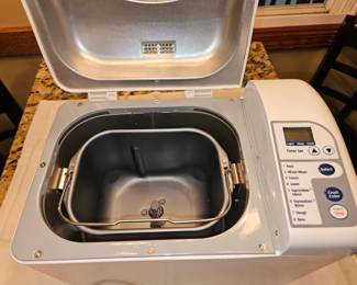 Oster Bread Maker second image
