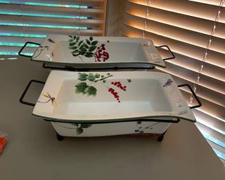 Kitchen, baking/serving dishes