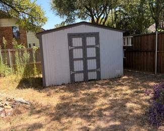 Tools, Furniture & Decor Galore on Racquet Club — estate sale item photo 10