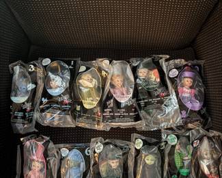 Complete set of 12 Madam Alexander Wizard of Oz mini dolls new 