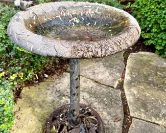 Heavy metal bird bath 