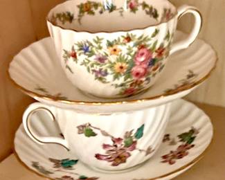 Minton tea cup set
