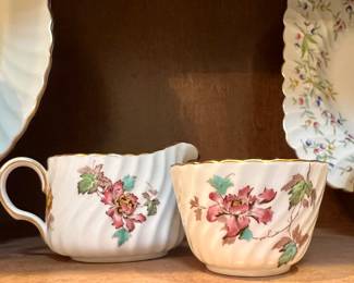 Minton cream and sugar  set