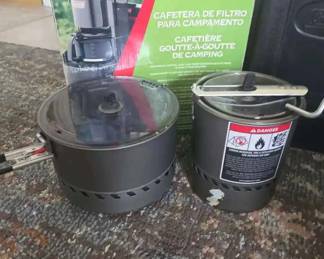 HJ136Miscellaneous Camping Items Stoves