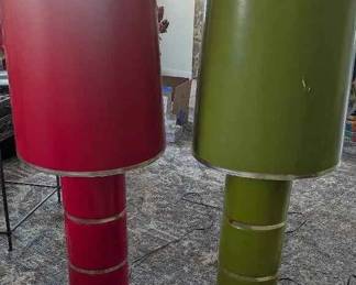 HJ135VVintage Mid Century Modern Cylindrical Lamps
