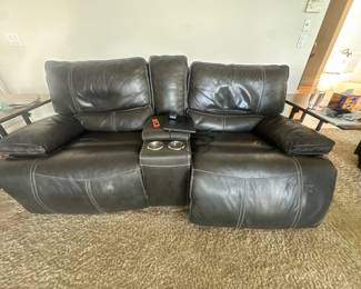 Recliner sofa