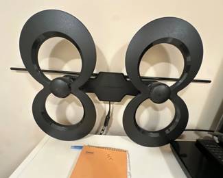 Antennas Direct ClearStream 4MAX