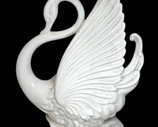 1950s Maddux of California Ceramic Swan TV Lamp Planter
