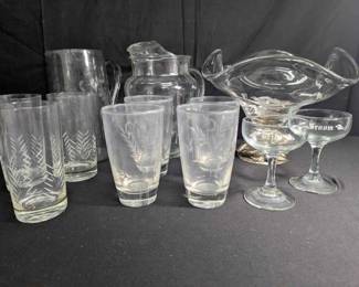 17WH152Etched Glass Collection