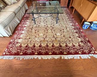 B75 - $395. Living Room Area Rug. Measures 8' x 10' 9". Overall very good condition - no issues noted. 