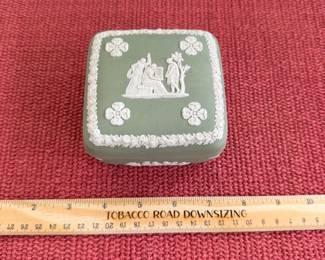 B114 - $20. Wedgwood Square Trinket Box. 