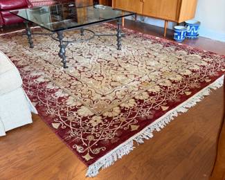 B75 - $395. Living Room Area Rug. Measures 8' x 10' 9". Overall very good condition - no issues noted. 