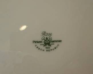 B74 - $20. Single Plate "Rose" from Pirken-Hammer. Czech Republic. 10" round.  