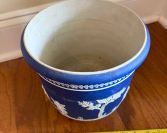 B55 - $95. Smaller Wedgwood Jasperware Jardiniere. Measures 8.5" wide x 8.5" tall. No chips or cracks noted. 