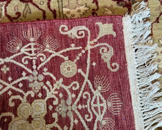 B75 - $395. Living Room Area Rug. Measures 8' x 10' 9". Overall very good condition - no issues noted. 