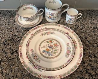 B33 - $350. Wedgwood Kutani Crane. Service for 6 with extras. 