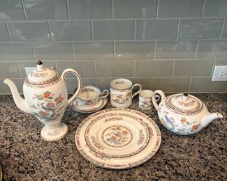 B33 - $350. Wedgwood Kutani Crane. Service for 6 with extras. 