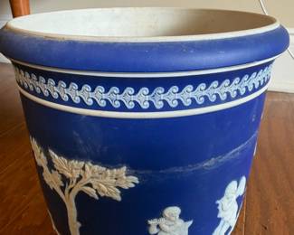 B54 - $175. Wedgwood Jasperware Jardiniere. Measures 10.5" wide x 9" tall. 
