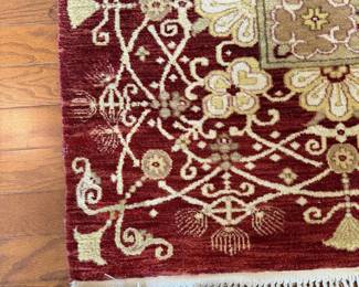 B75 - $395. Living Room Area Rug. Measures 8' x 10' 9". Overall very good condition - no issues noted. 