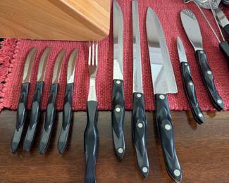 B124 - $300. 17 Piece Cutco Set. Knives & Serving Utensils. 