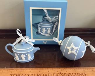 B150 - $75. Wedgwood Blue Ornaments. 2 Teapots, 1 Ball. *Not New* Have been used. 