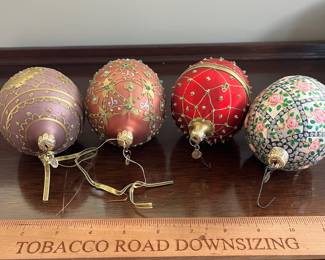 B146 - $80. Set of 4 Faberge Style Egg Ornaments. Large 6" size. 