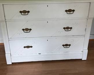 painted wood 3-drawer dresser